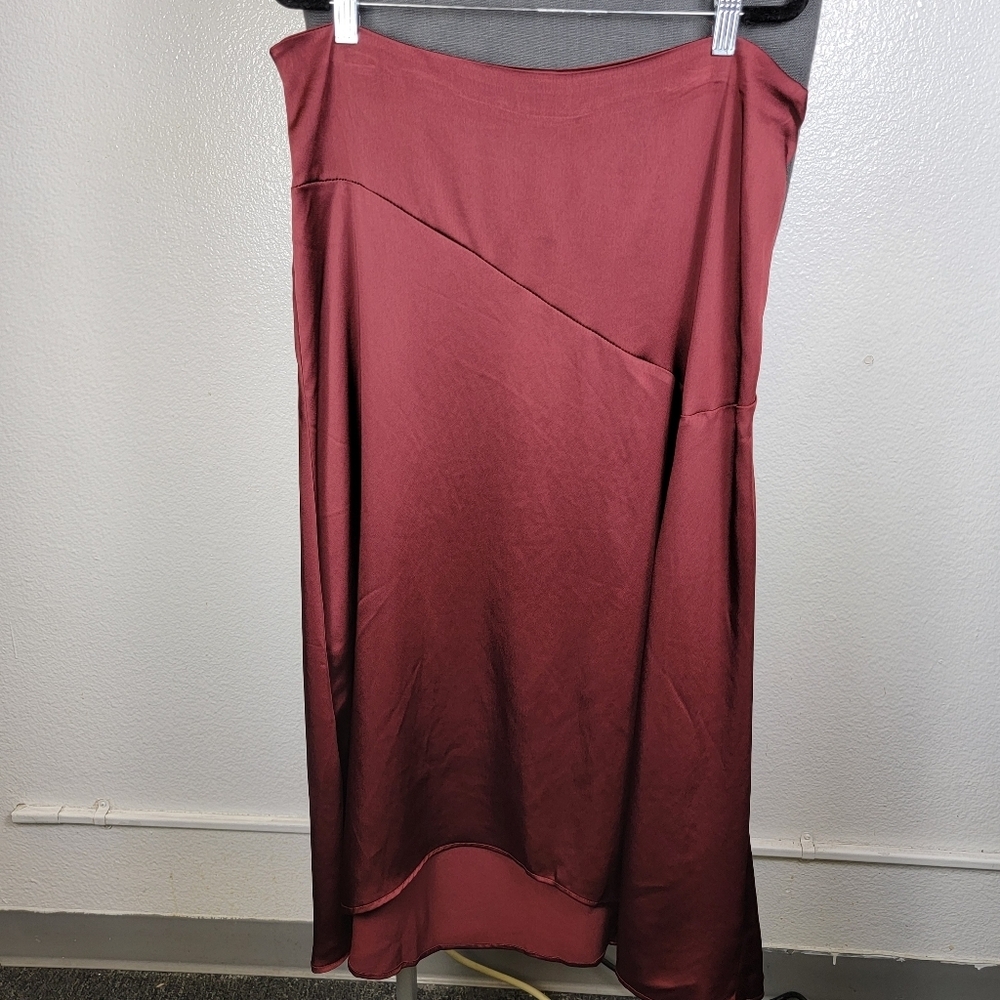 Future Collective Burgundy Leg Slit Skirt‎ Size L